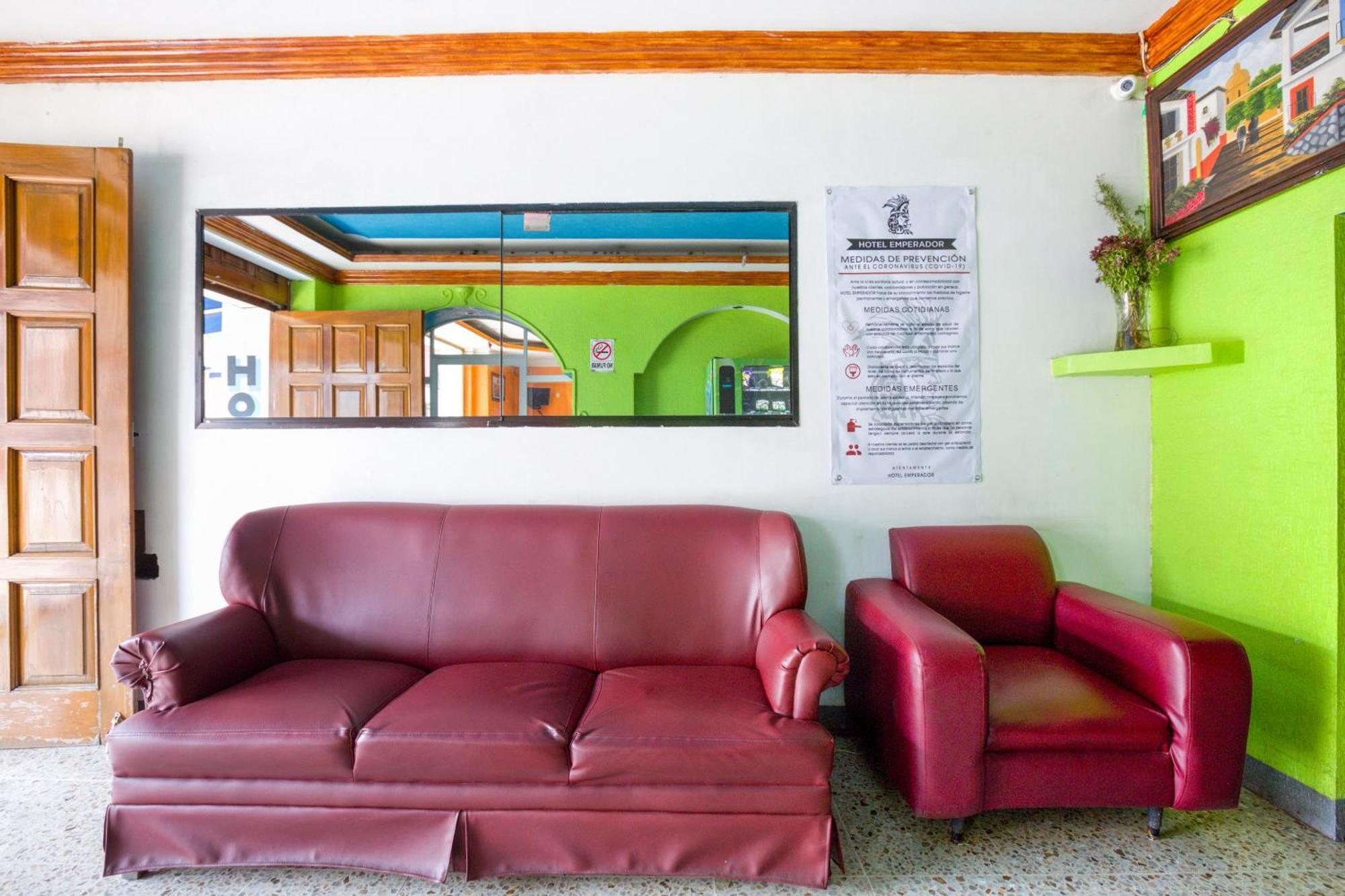Oyo Hotel Emperador, Oaxaca Dış mekan fotoğraf