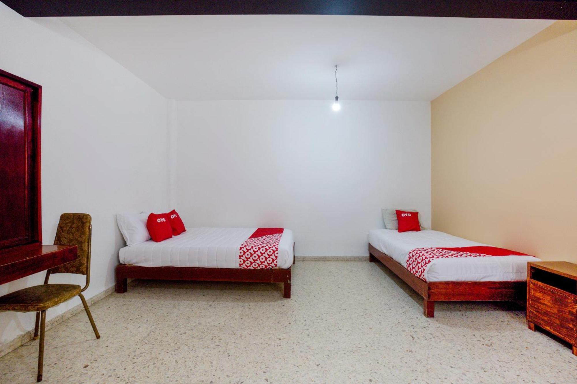 Oyo Hotel Emperador, Oaxaca Dış mekan fotoğraf
