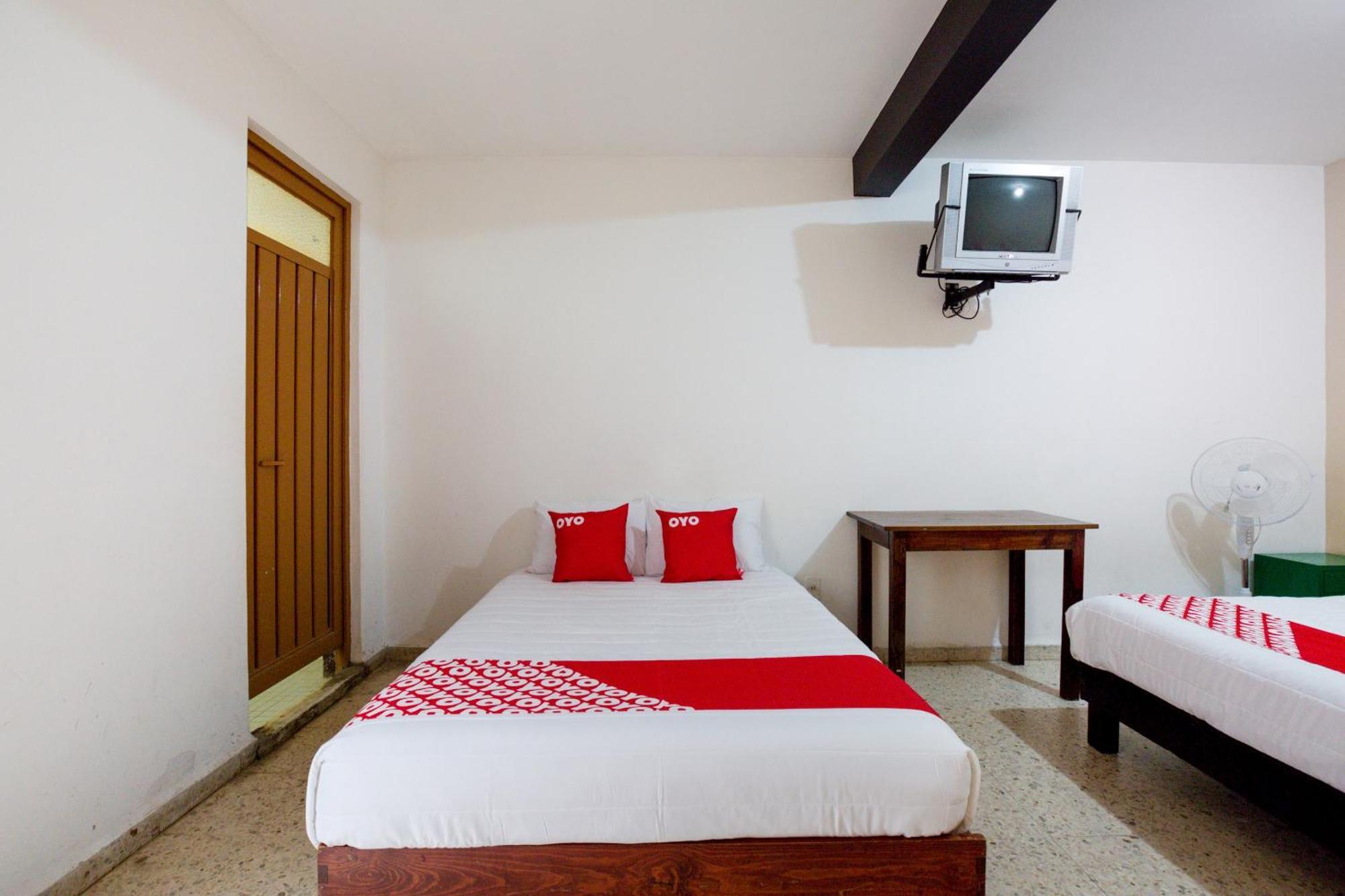 Oyo Hotel Emperador, Oaxaca Dış mekan fotoğraf