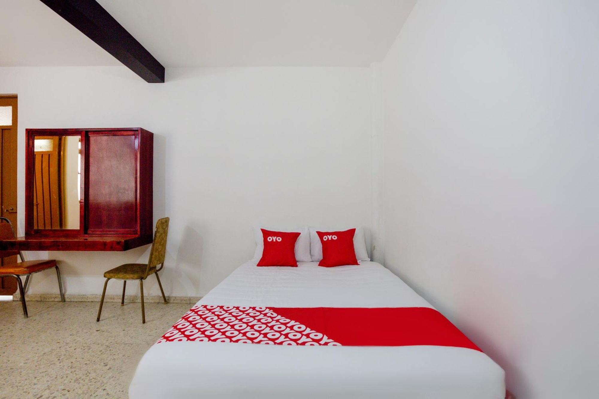 Oyo Hotel Emperador, Oaxaca Dış mekan fotoğraf
