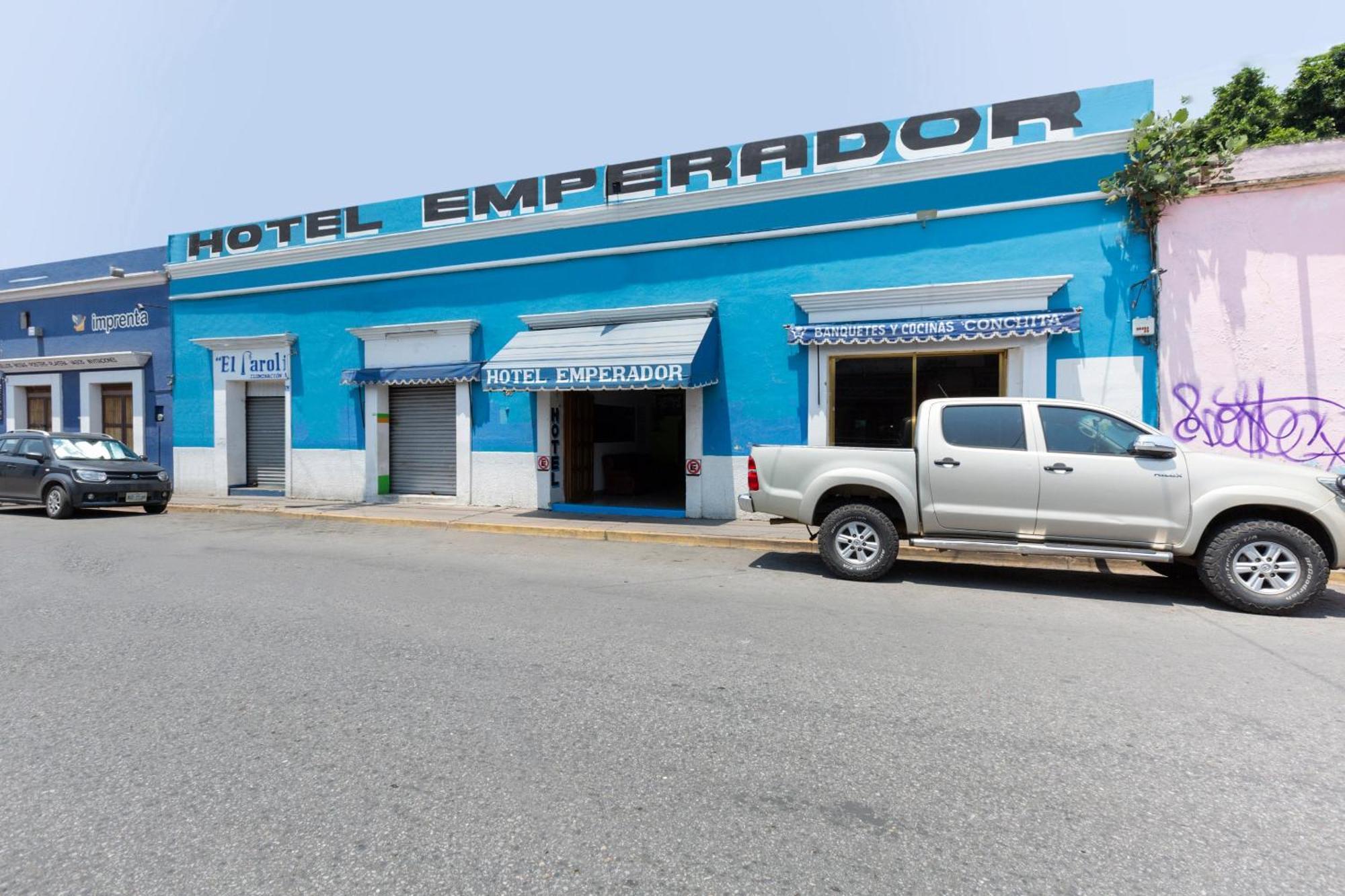 Oyo Hotel Emperador, Oaxaca Dış mekan fotoğraf